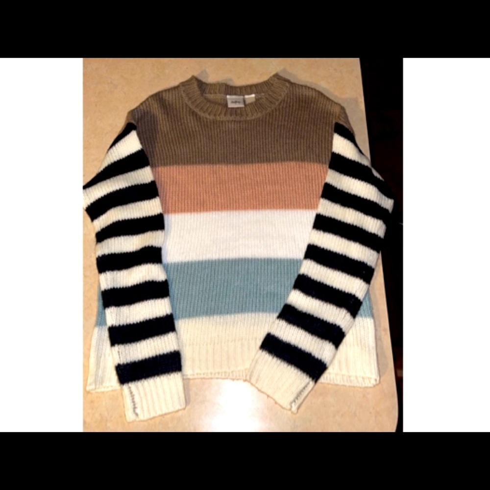 Daytrip sweater